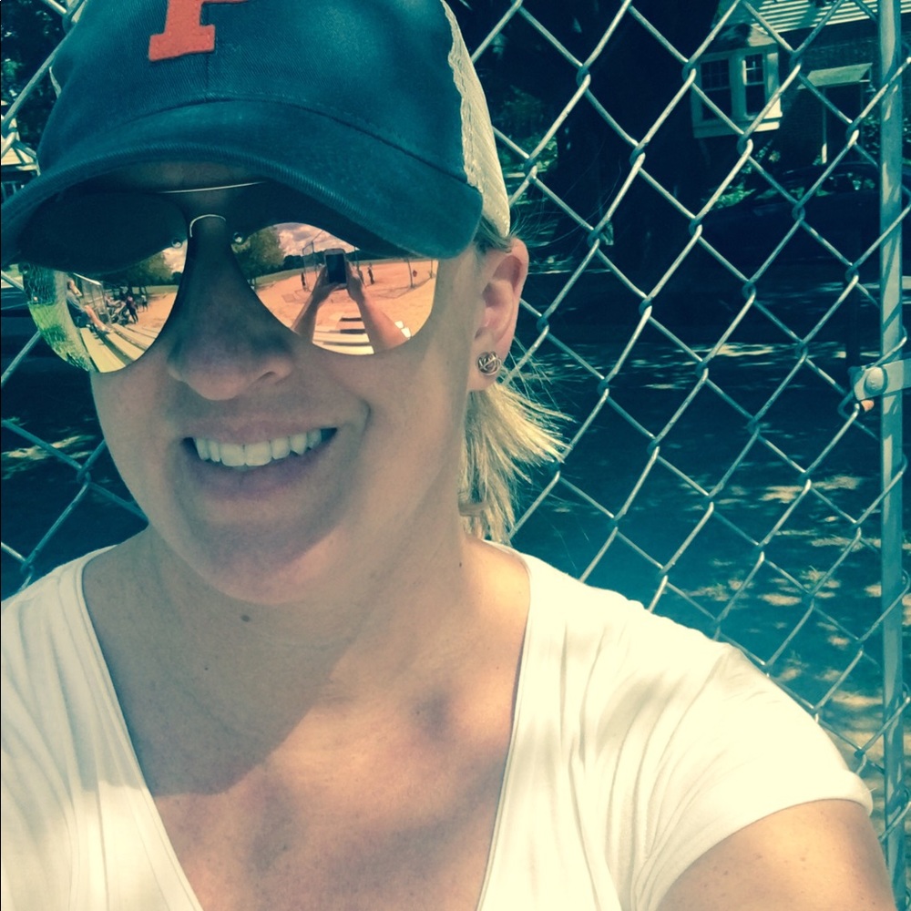 Meet your Posher, Jenny